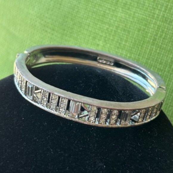 GIVENCHY Silver Rhinestone Art Deco Hinged BRACELET - Picture 6 of 9